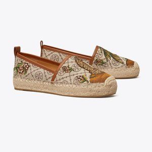 Embroidered fisherman shoes